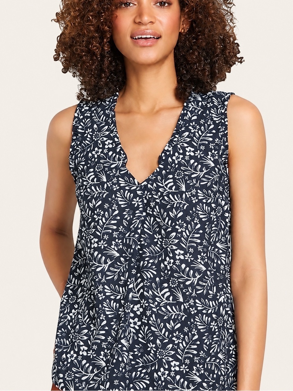 ModCloth Floral Ruffle Blouse - Picture 4 of 13